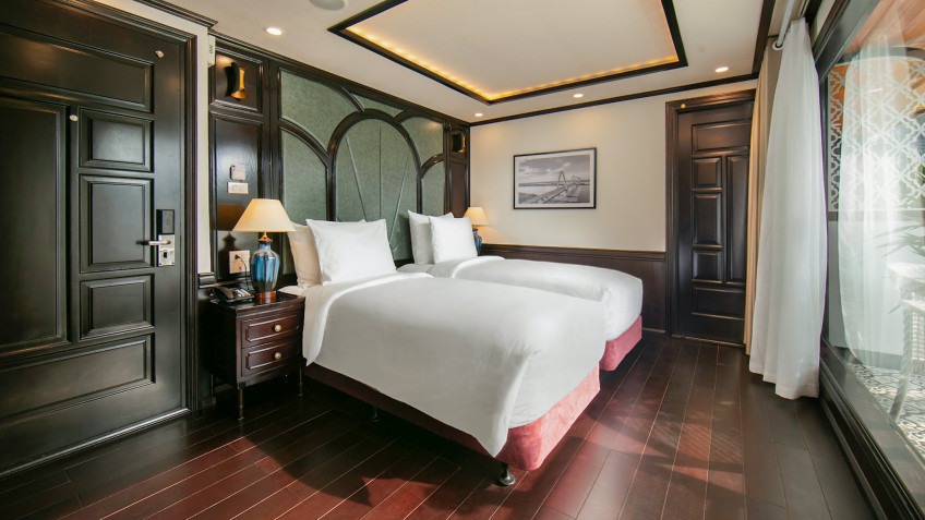 Hermes Cruise: Spacious Cabin For Big Group