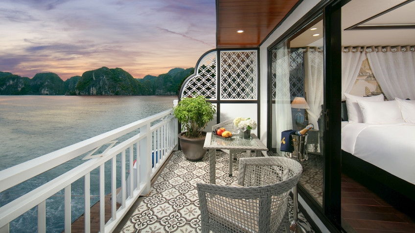 Hermes Cruise: Take In The View In Balcony